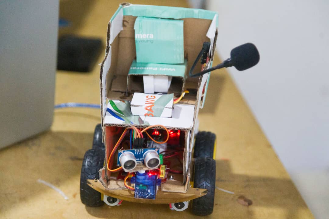 EMBBED ROBOT HOBBYIST